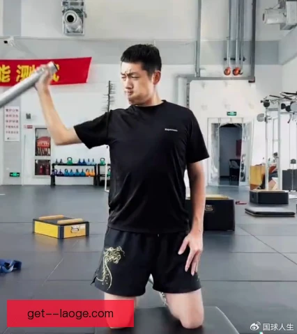 许昕专项训练设计，围绕手感与前三板展开